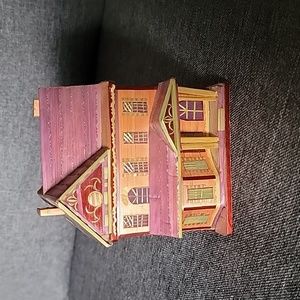 Vintage Balsa Wood Philadelphia House Trinket Box